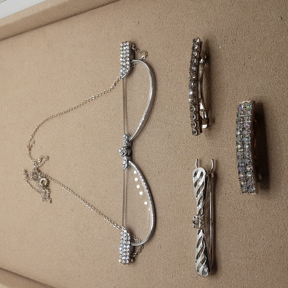 Vintage Jewelry Bundle - Picture 13 of 16